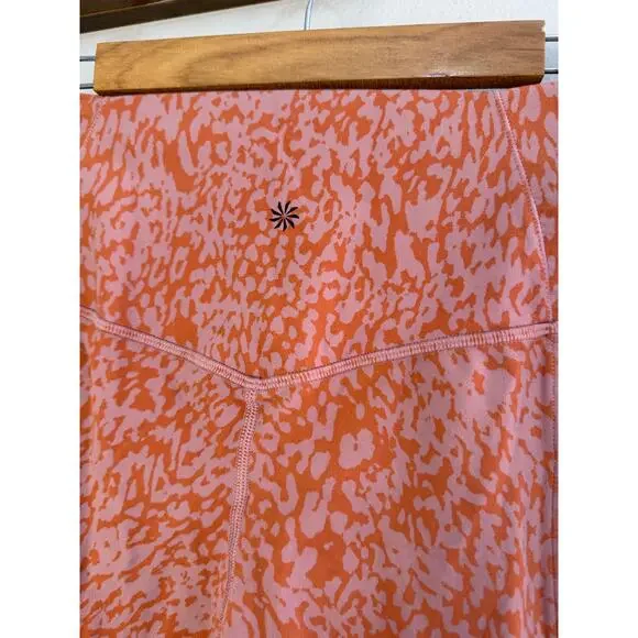 Athleta Salutation Stash Pocket Printed 7/8 Tight Women’s Large Pink Orange - Picture 3 of 5